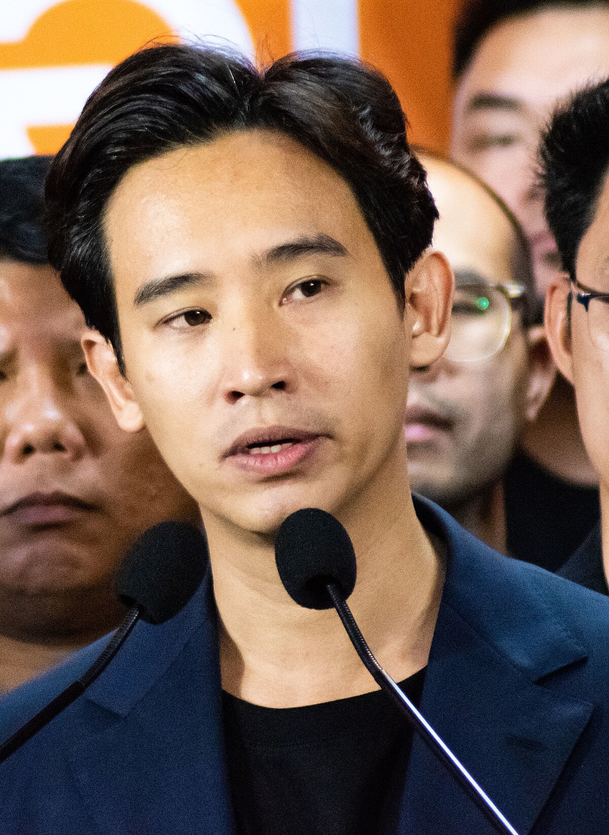 Vencedores das eleições na Tailândia enfrentam possivel dissolução após decisão da Lei do Insulto Real